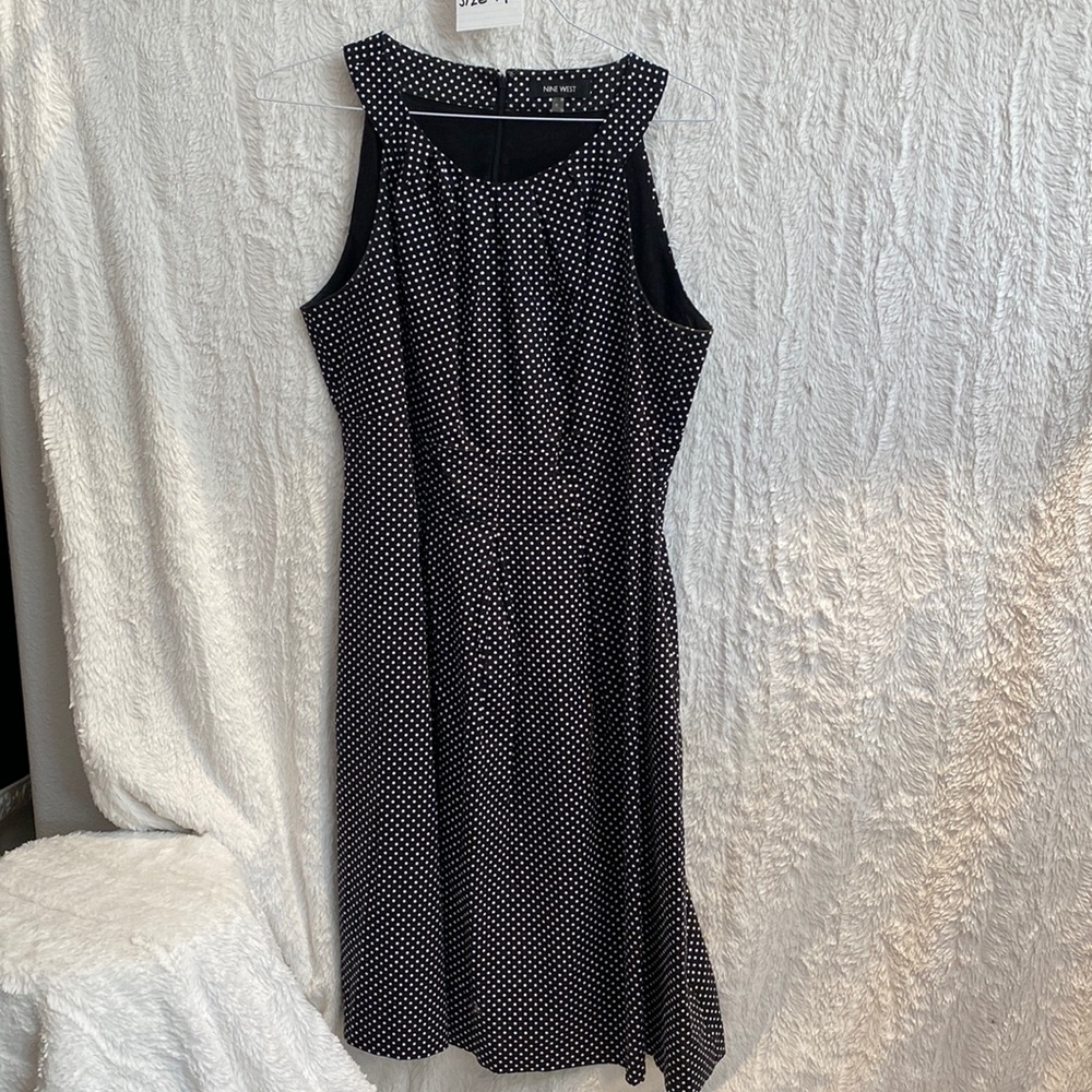 #4 Nine West size 14
